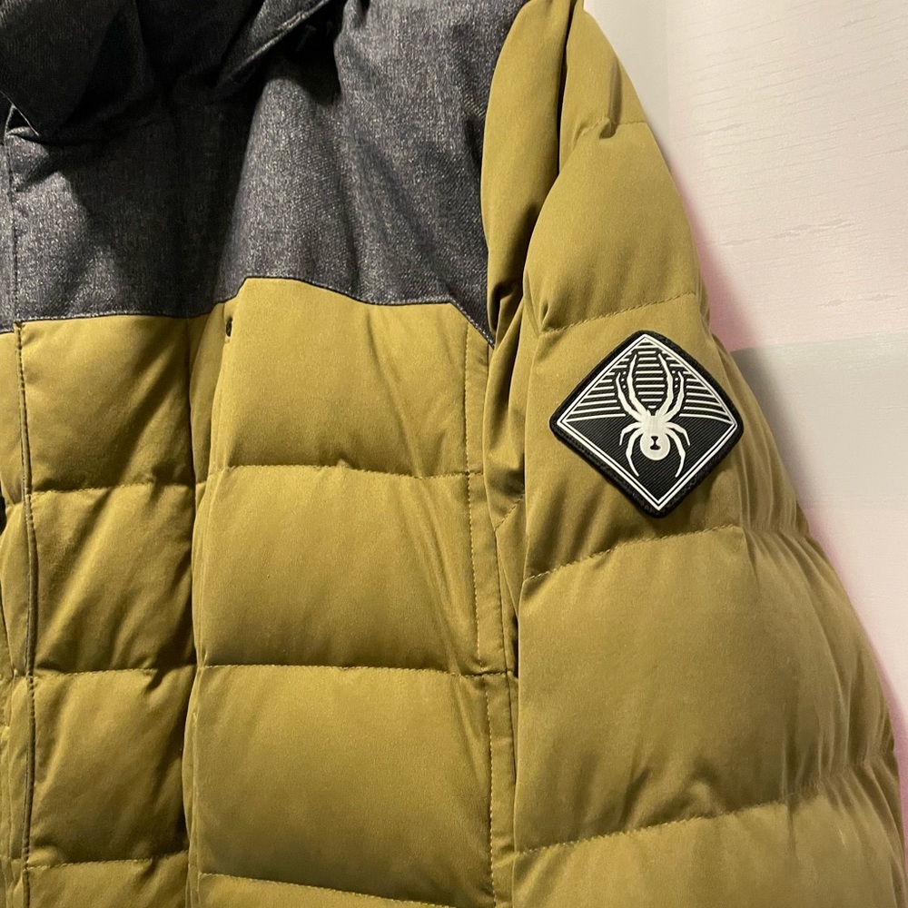 Mens Spyder winter jacket, medium, waterproof (Goretex) insulated (Primaloft)